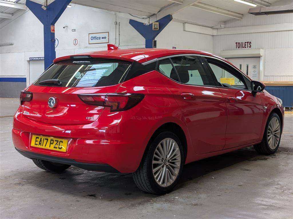 <p>2017 VAUXHALL ASTRA ELITE NAV CDTI AUTO</p>