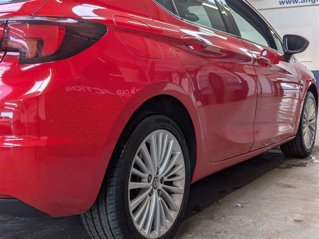 <p>2017 VAUXHALL ASTRA ELITE NAV CDTI AUTO</p>