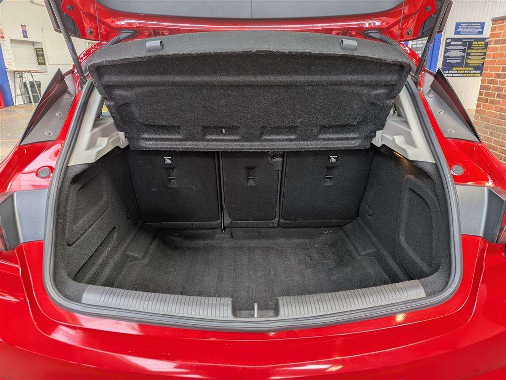 <p>2017 VAUXHALL ASTRA ELITE NAV CDTI AUTO</p>