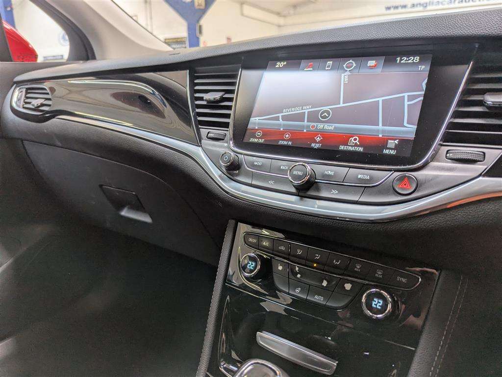<p>2017 VAUXHALL ASTRA ELITE NAV CDTI AUTO</p>