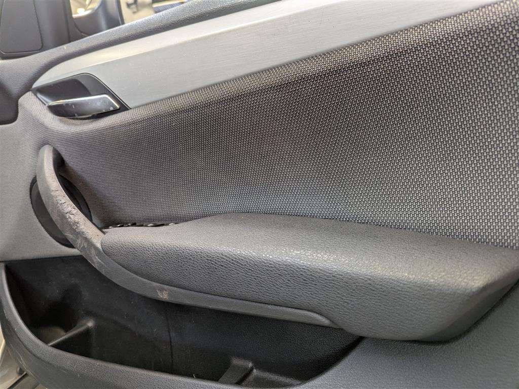 <p>2010 BMW X1 SDRIVE 18D SE</p>
