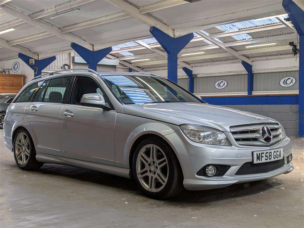 <p>2008 MERCEDES C220 SPORT CDI A</p>