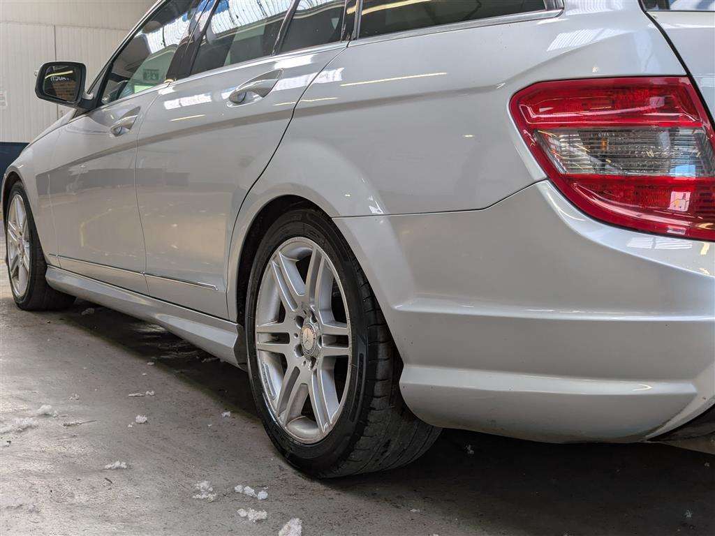 <p>2008 MERCEDES C220 SPORT CDI A</p>