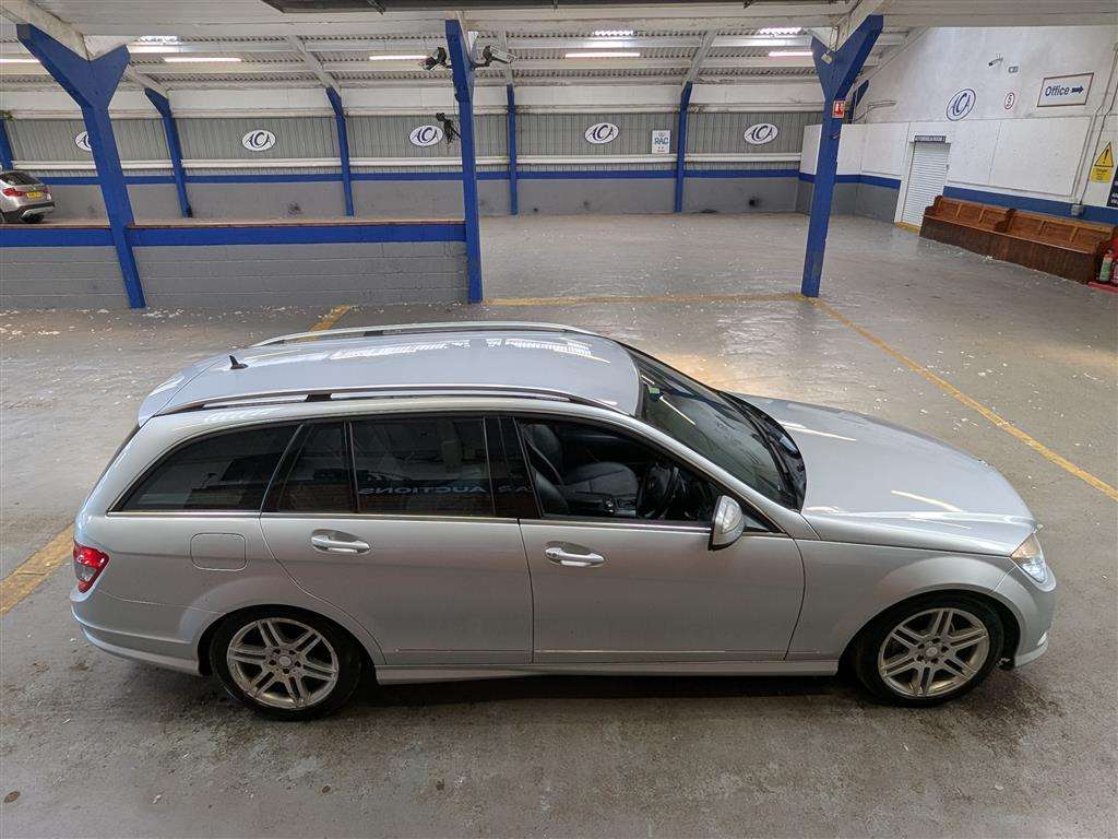 <p>2008 MERCEDES C220 SPORT CDI A</p>