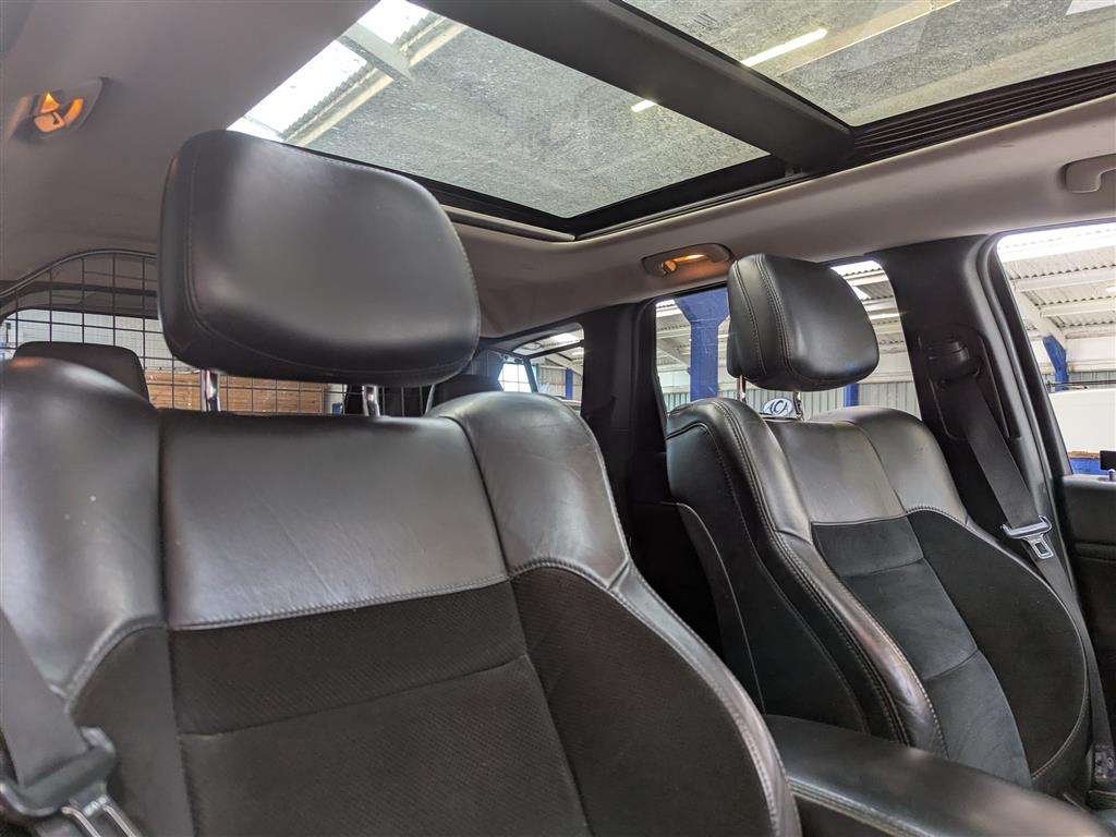 <p>2013 JEEP GRAND CHEROKEE S-LTD CRD</p>