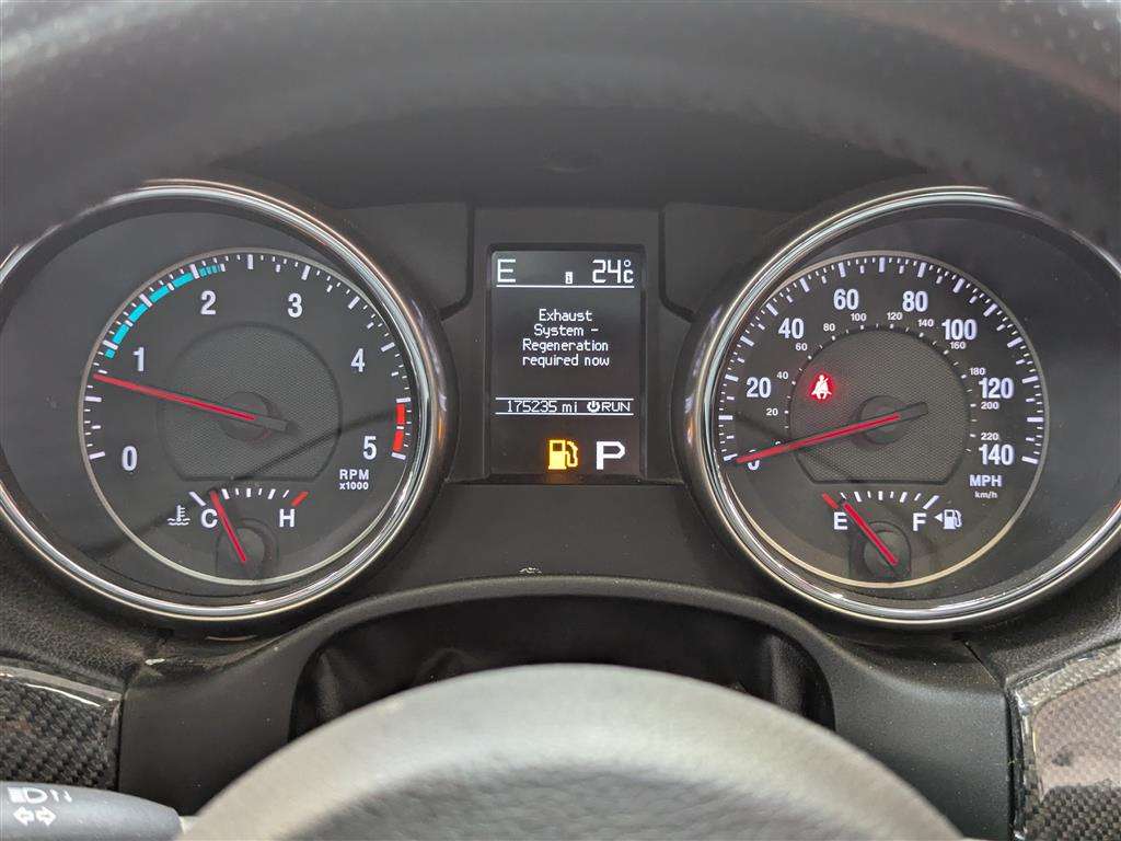 <p>2013 JEEP GRAND CHEROKEE S-LTD CRD</p>