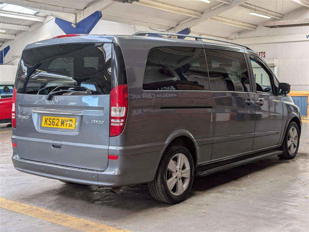 <p>2013 MERCEDES-BENZ VIANO AMBIENTE 2.2 CDI BL</p>