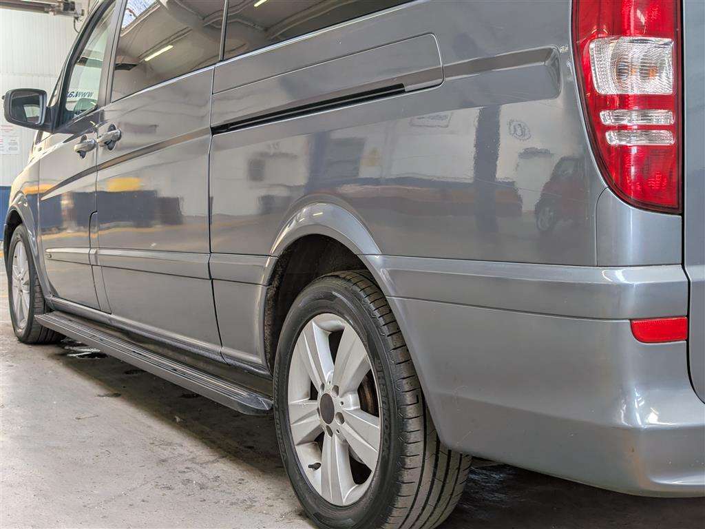 <p>2013 MERCEDES-BENZ VIANO AMBIENTE 2.2 CDI BL</p>