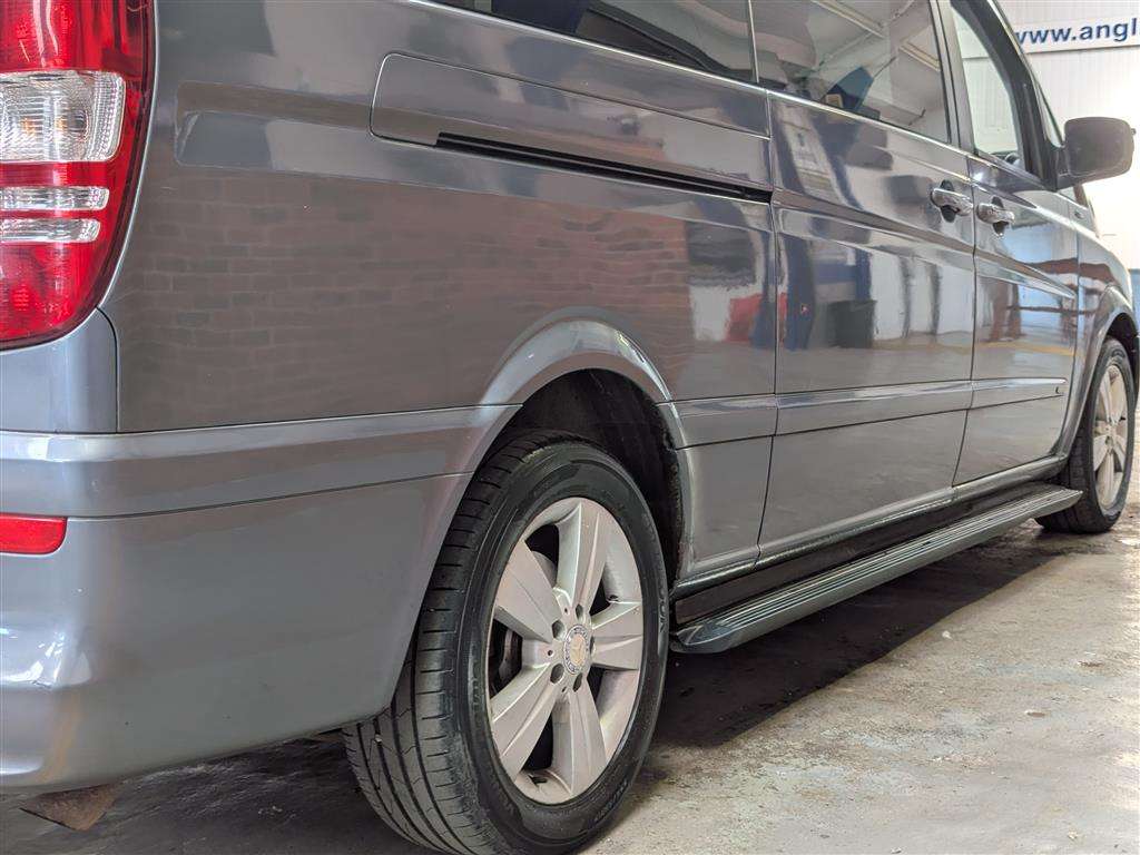<p>2013 MERCEDES-BENZ VIANO AMBIENTE 2.2 CDI BL</p>