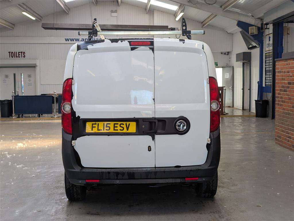 <p>2015 VAUXHALL COMBO 2300 L2H1 CDTI S/S</p>