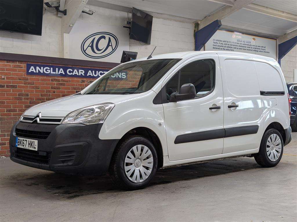 <p>2017 CITROEN BERLINGO 625 EN-PRISE BLU</p>
