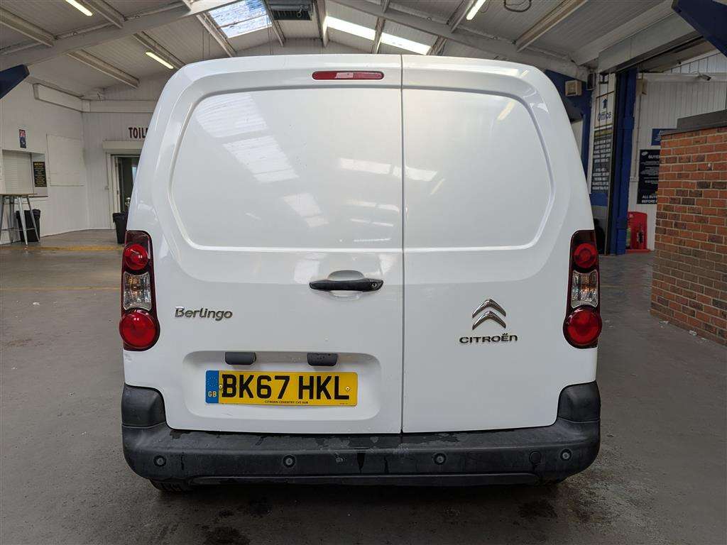 <p>2017 CITROEN BERLINGO 625 EN-PRISE BLU</p>