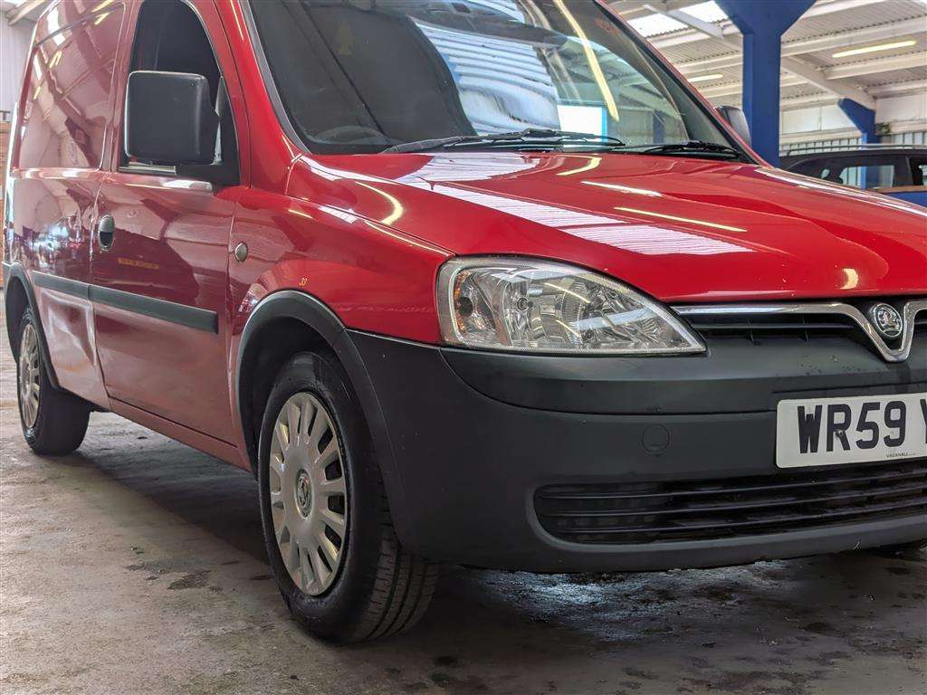<p>2010 VAUXHALL COMBO 1700 CDTI</p>