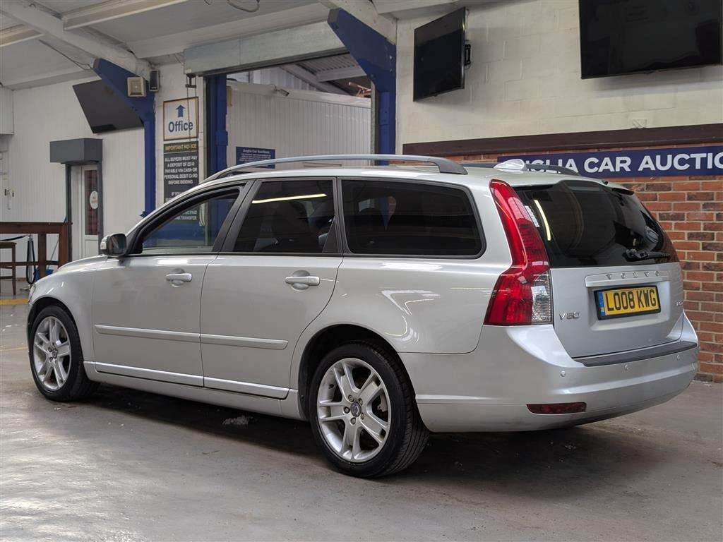 <p>2008 VOLVO V50 SE D AUTO</p>