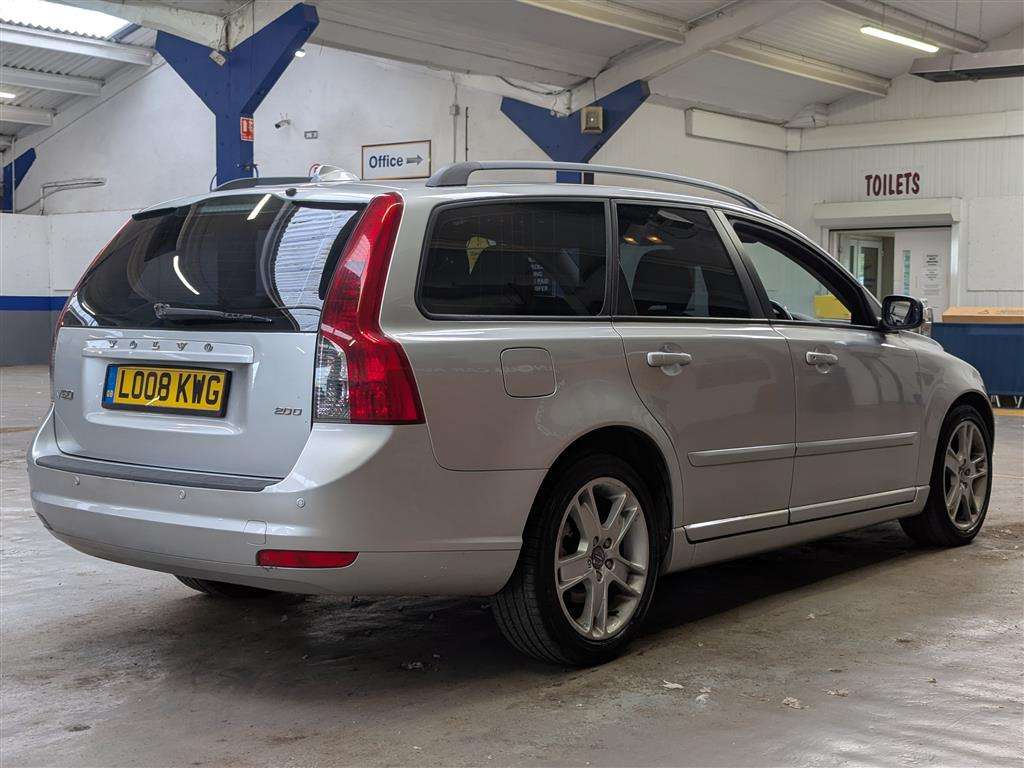 <p>2008 VOLVO V50 SE D AUTO</p>