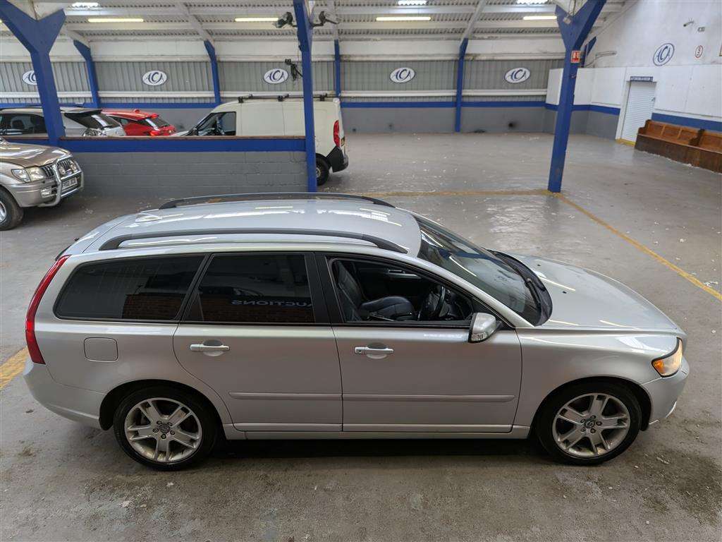 <p>2008 VOLVO V50 SE D AUTO</p>