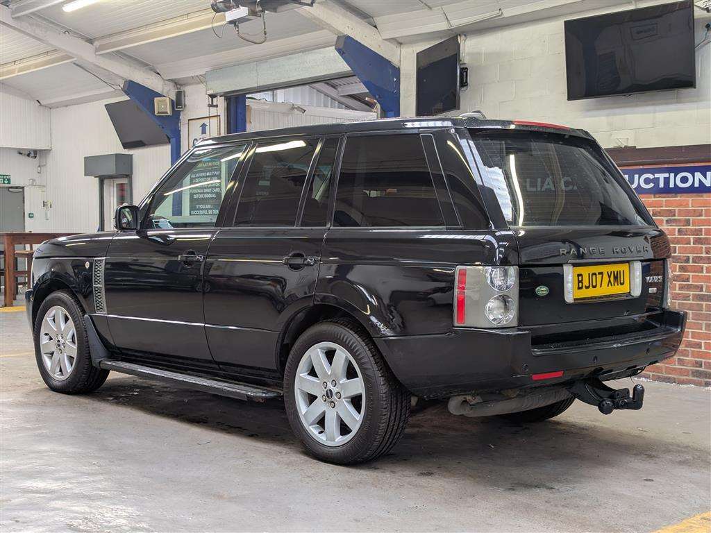 <p>2007 LAND ROVER RANGE ROVER VOGUE SE A</p>