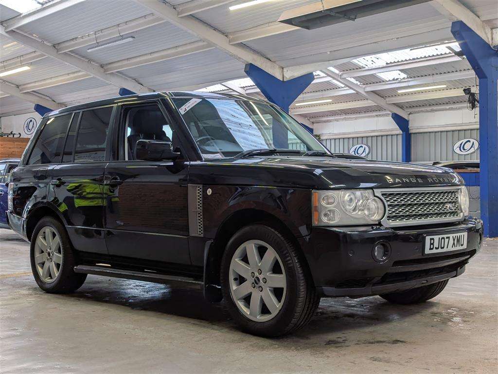 <p>2007 LAND ROVER RANGE ROVER VOGUE SE A</p>