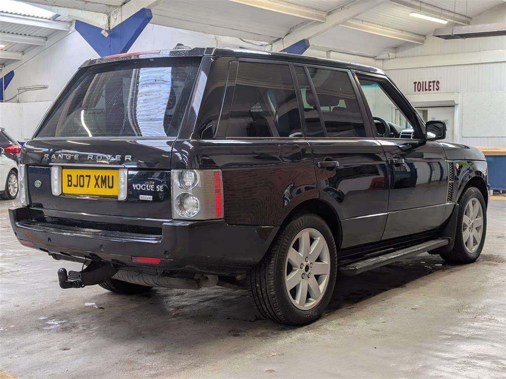<p>2007 LAND ROVER RANGE ROVER VOGUE SE A</p>