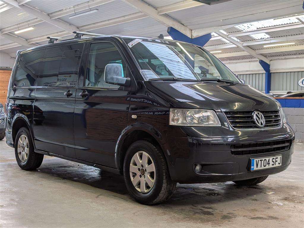 <p>2004 VOLKSWAGEN MULTIVAN Left Hand Drive.</p>