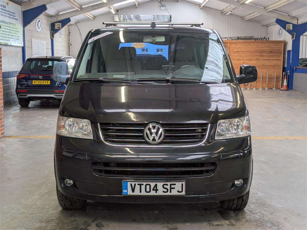 <p>2004 VOLKSWAGEN MULTIVAN Left Hand Drive.</p>
