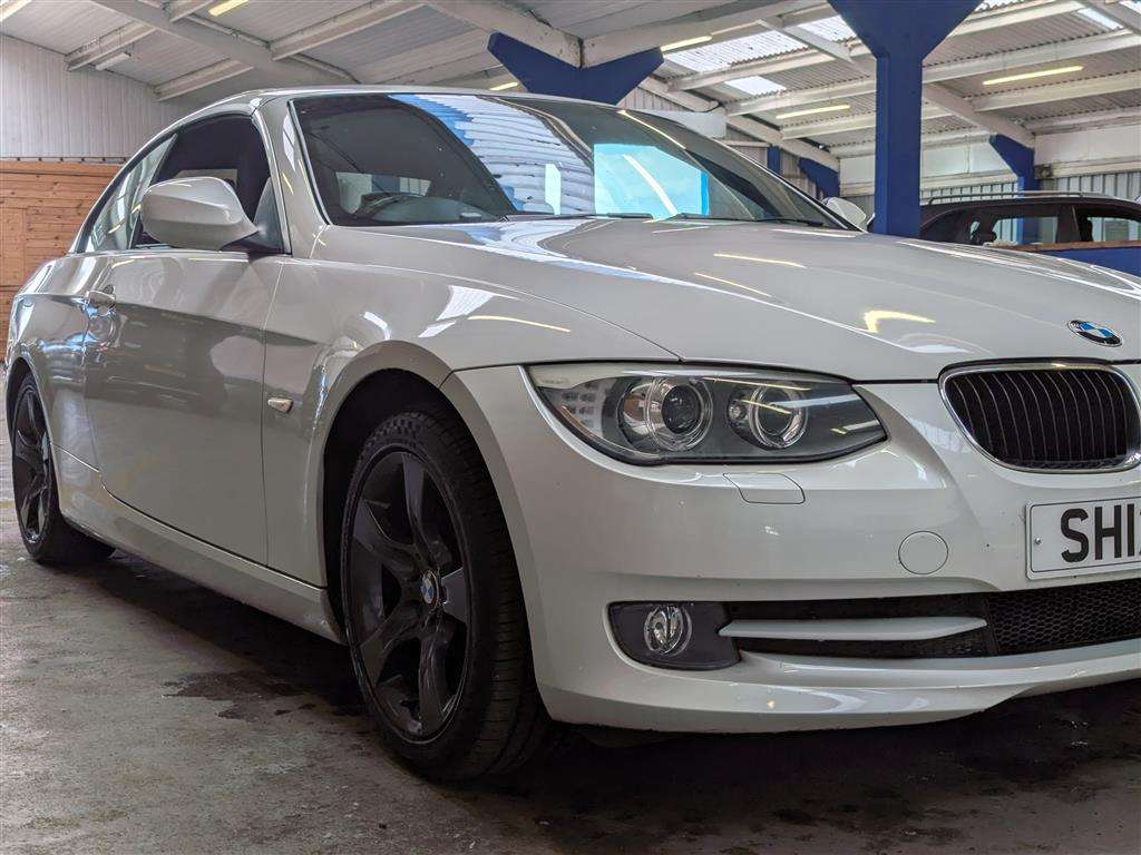 <p>2012 BMW 320D SE 181</p>
