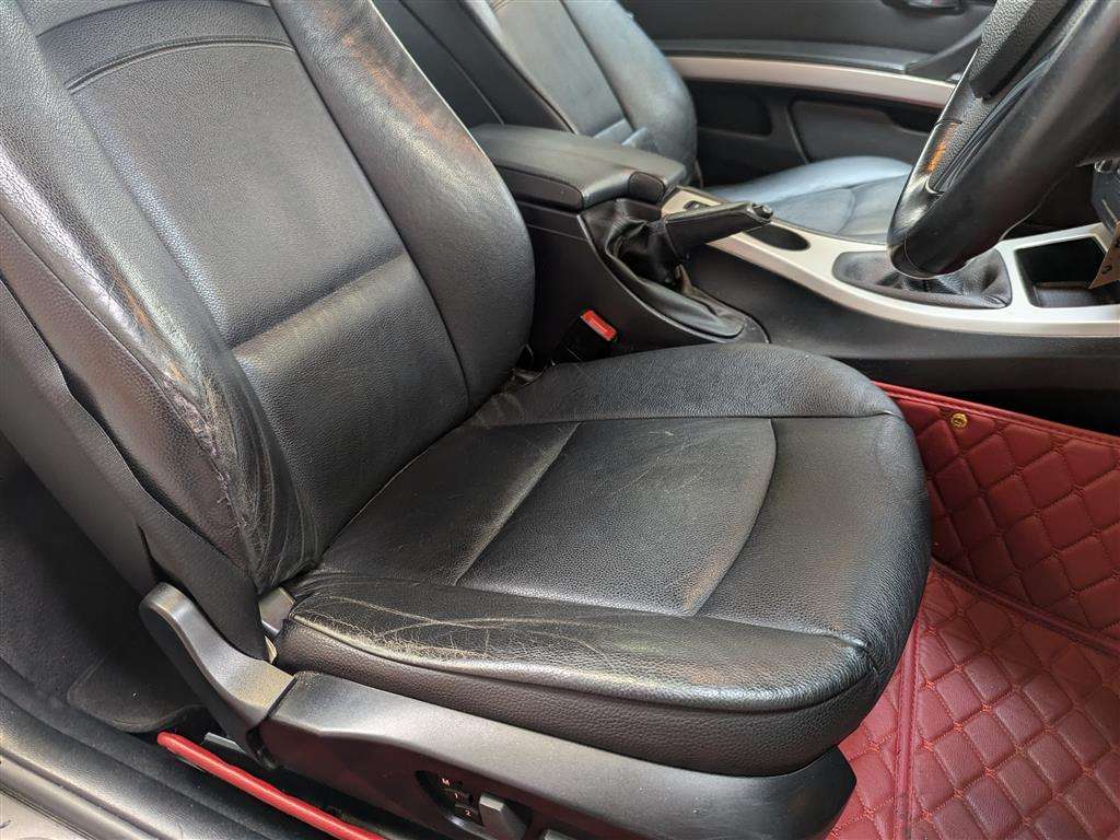 <p>2012 BMW 320D SE 181</p>