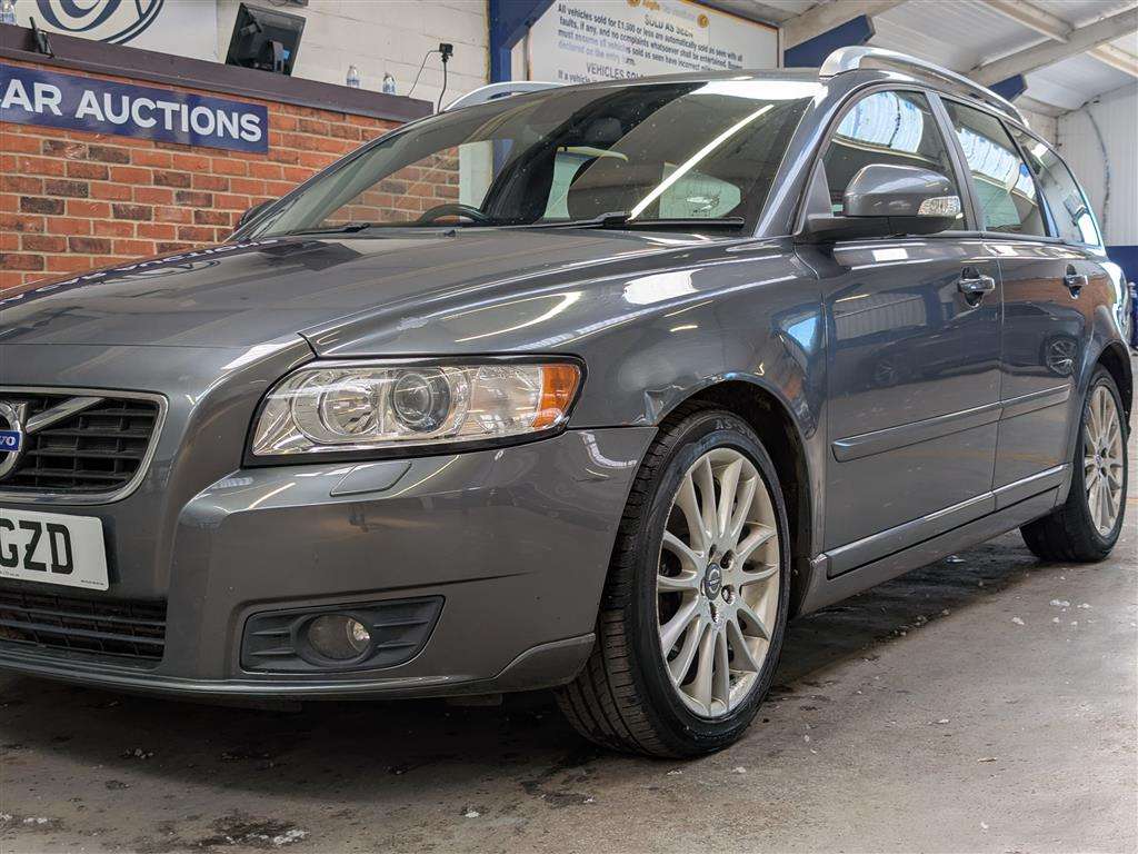 <p>2011 VOLVO V50 SE LUX DRIVE START/ST</p>