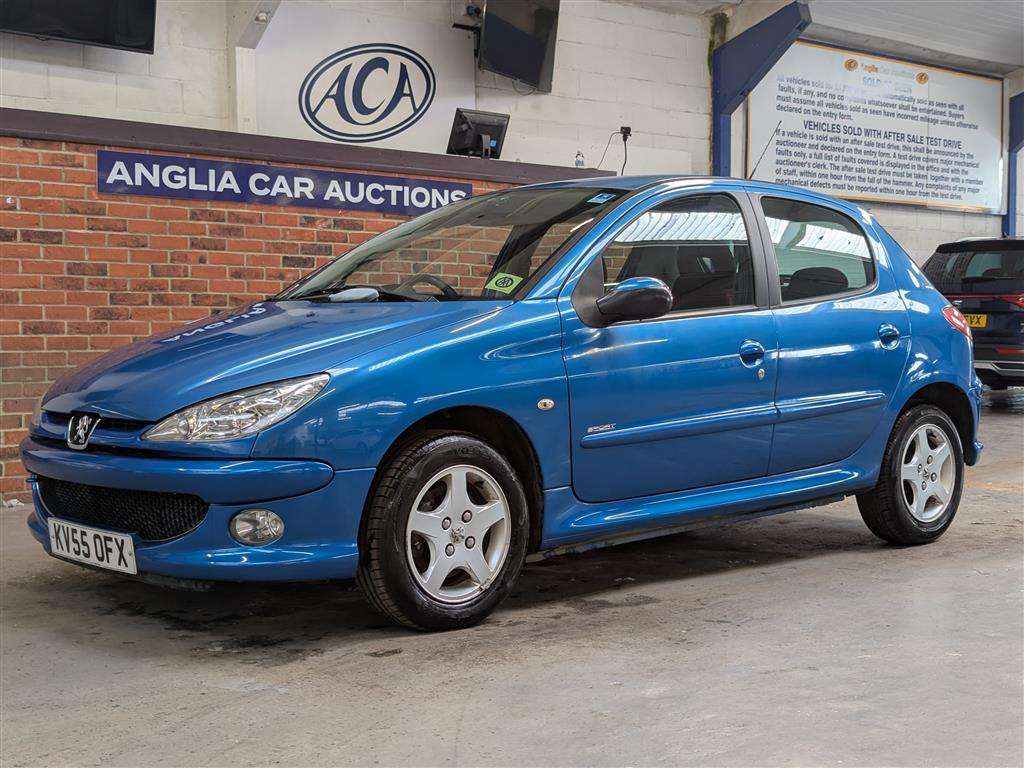 <p>2005 PEUGEOT 206 SPORT</p>