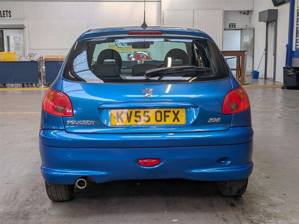 <p>2005 PEUGEOT 206 SPORT</p>