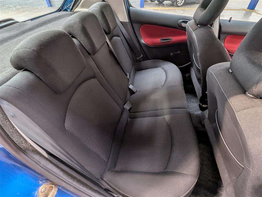 <p>2005 PEUGEOT 206 SPORT</p>