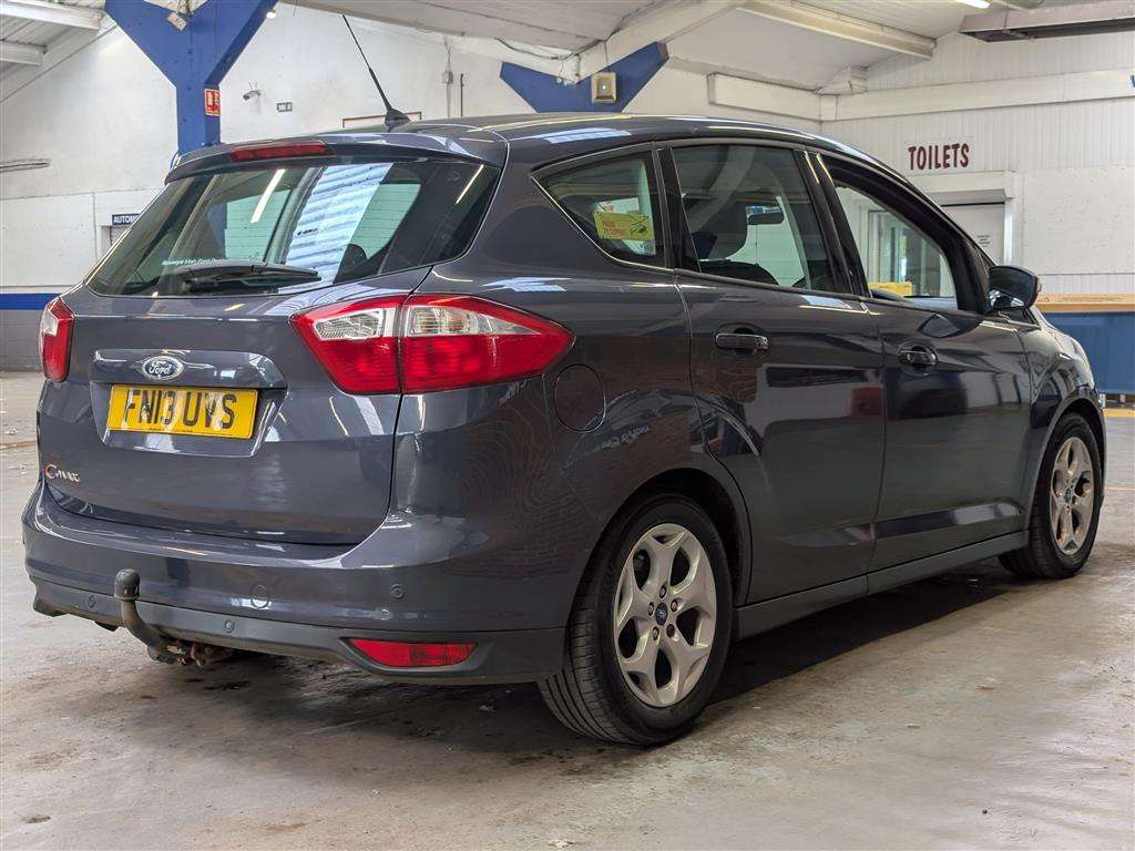 <p>2013 FORD C-MAX ZETEC TDCI</p>