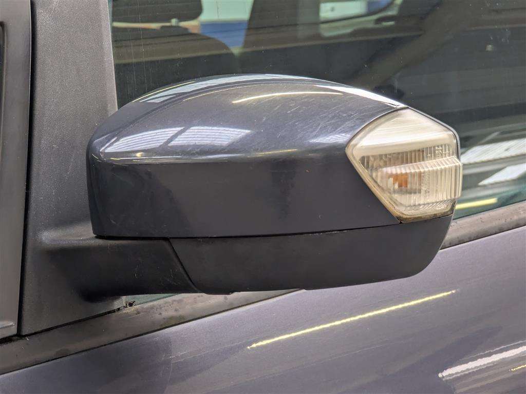 <p>2013 FORD C-MAX ZETEC TDCI</p>