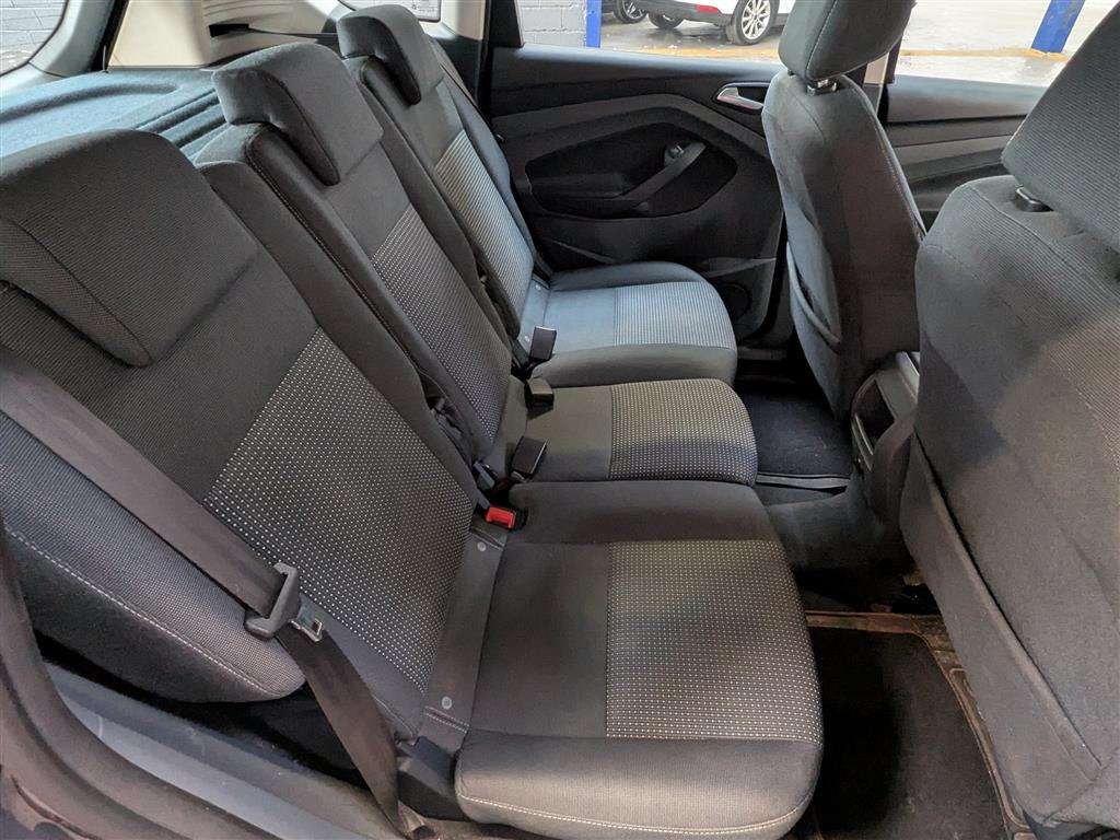 <p>2013 FORD C-MAX ZETEC TDCI</p>