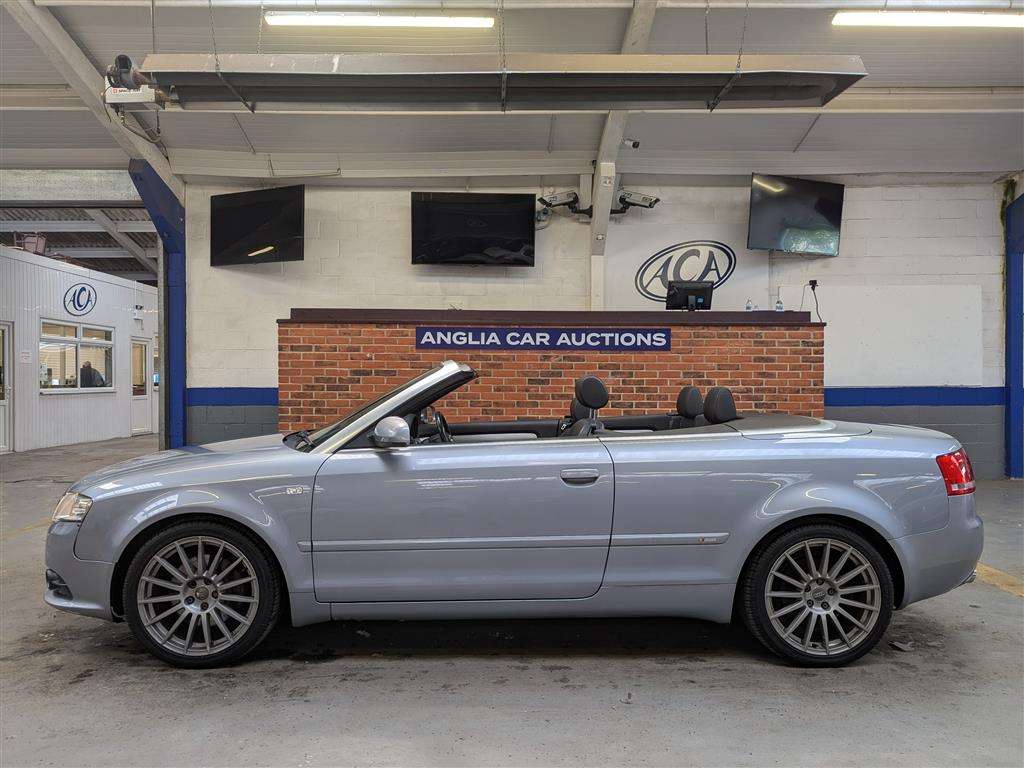 <p>2006 AUDI A4 S LINE FSI AUTO</p>