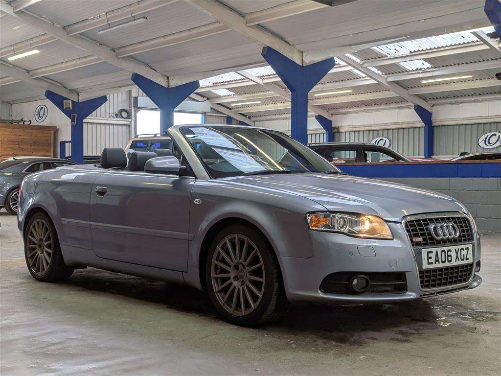 <p>2006 AUDI A4 S LINE FSI AUTO</p>