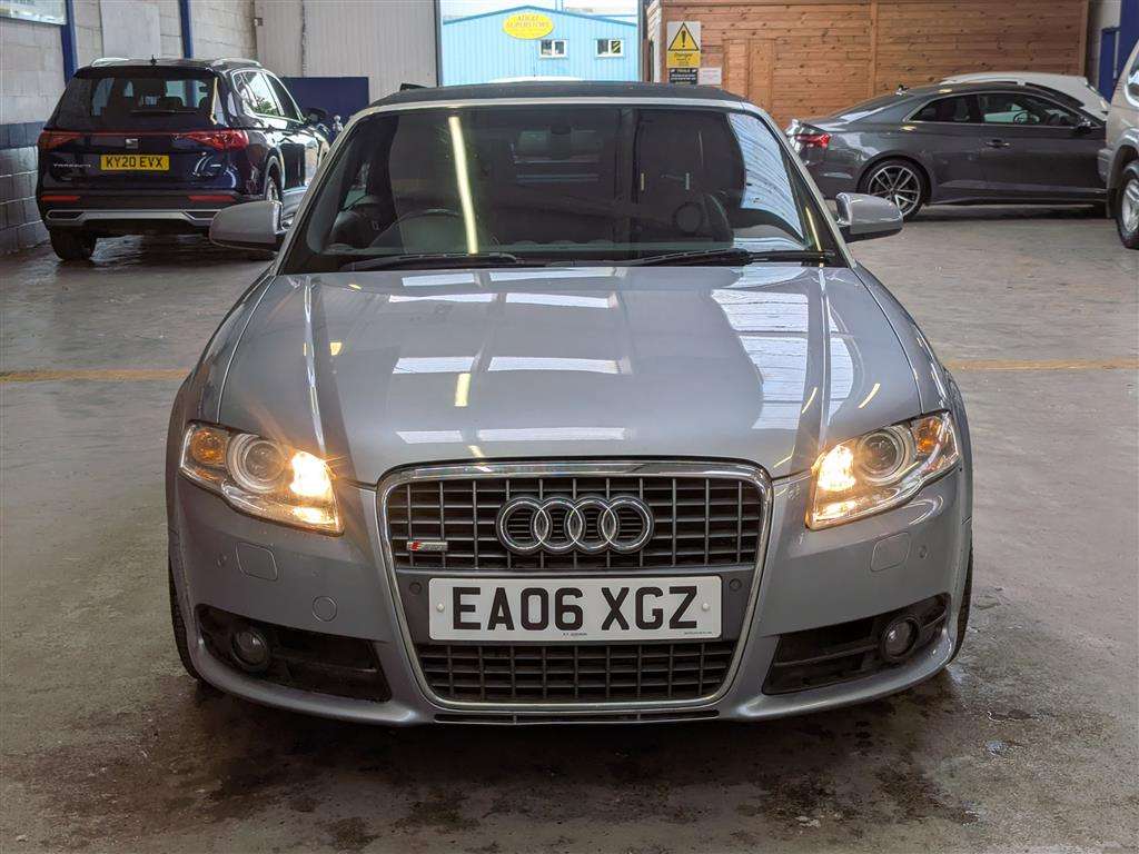 <p>2006 AUDI A4 S LINE FSI AUTO</p>