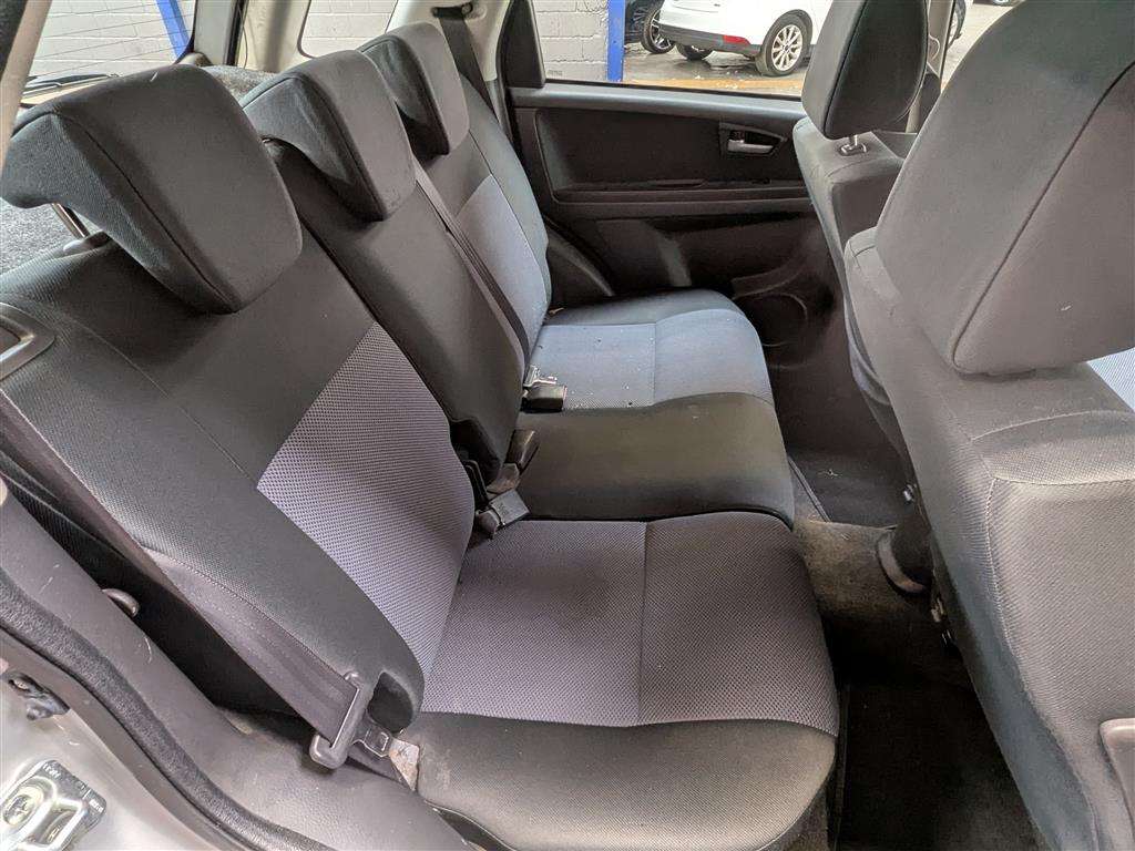 <p>2007 FIAT SEDICI ELEGANZA 16V</p>