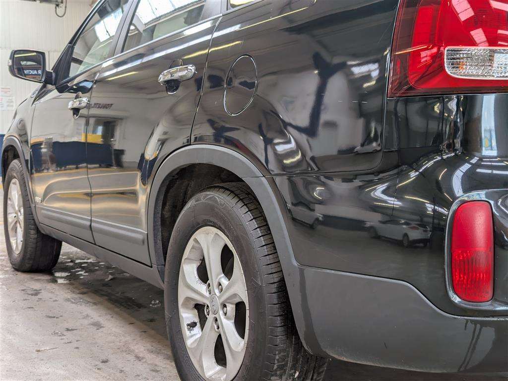 <p>2013 KIA SORENTO KX-1 CRDI 4X4</p>