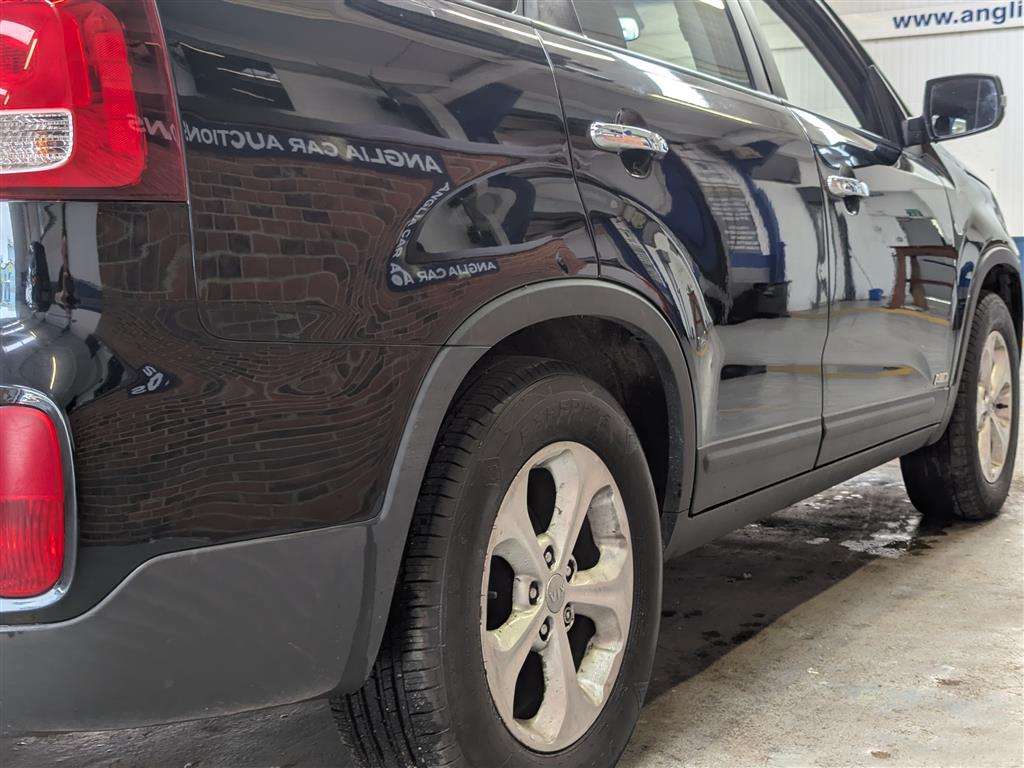<p>2013 KIA SORENTO KX-1 CRDI 4X4</p>