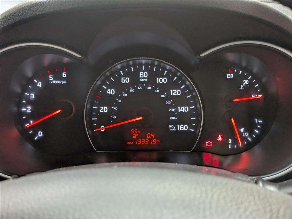 <p>2013 KIA SORENTO KX-1 CRDI 4X4</p>
