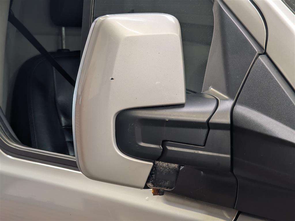 <p>2021 FORD TRANSIT CUSTOM 300 TRAIL</p>