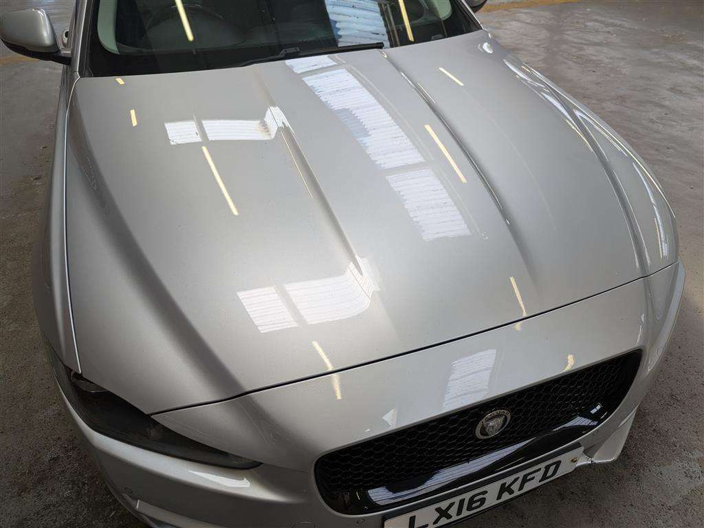 <p>2016 JAGUAR XE PRESTIGE D AUTO</p>