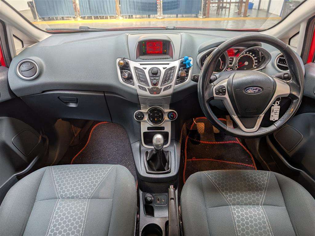 <p>2010 FORD FIESTA ZETEC 68 TDCI</p>