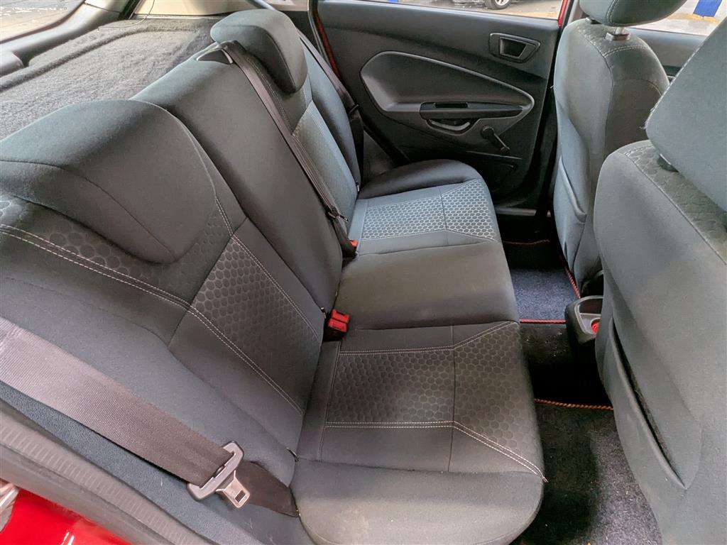 <p>2010 FORD FIESTA ZETEC 68 TDCI</p>