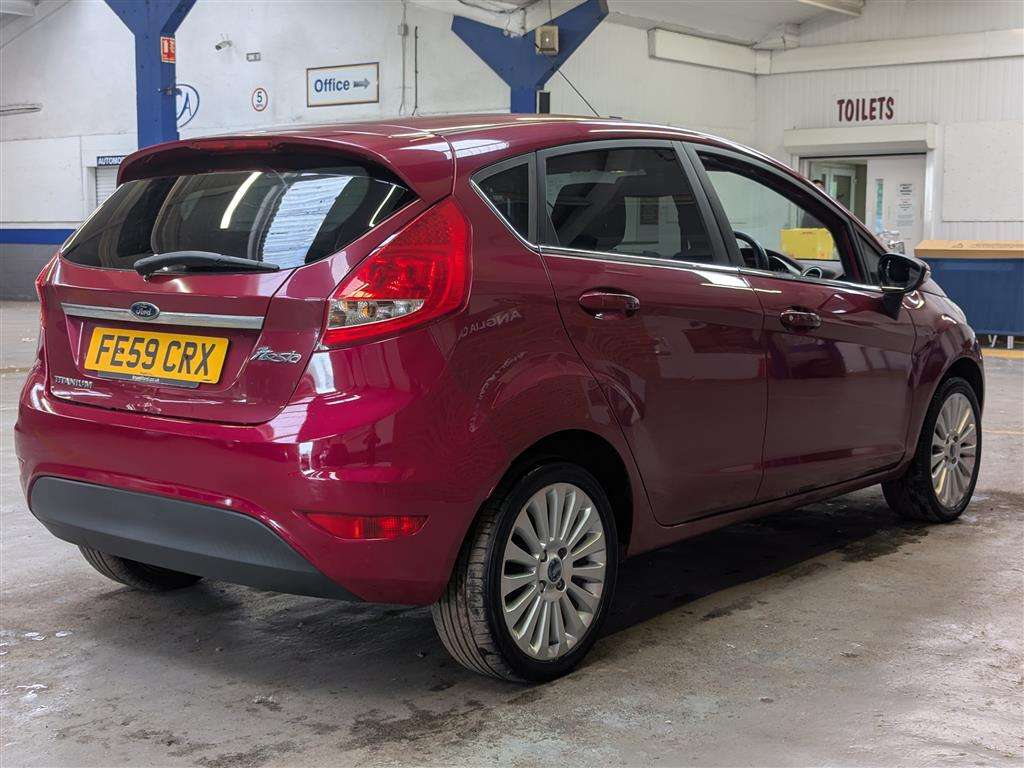 <p>2009 FORD FIESTA TITANIUM 96</p>