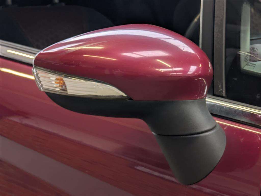 <p>2009 FORD FIESTA TITANIUM 96</p>