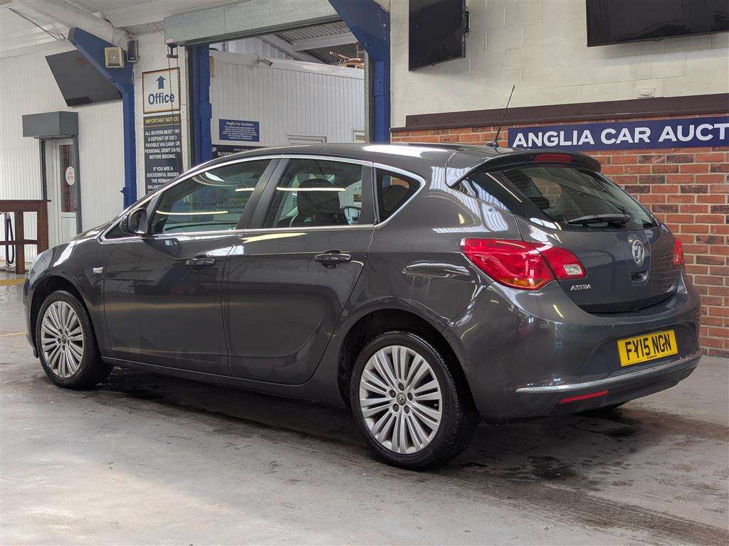 <p>2015 VAUXHALL ASTRA EXCITE</p>