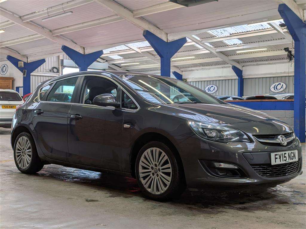 <p>2015 VAUXHALL ASTRA EXCITE</p>