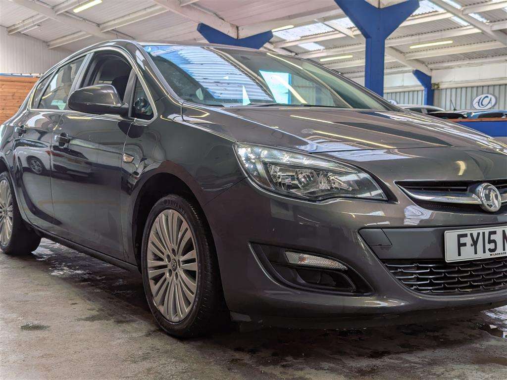 <p>2015 VAUXHALL ASTRA EXCITE</p>